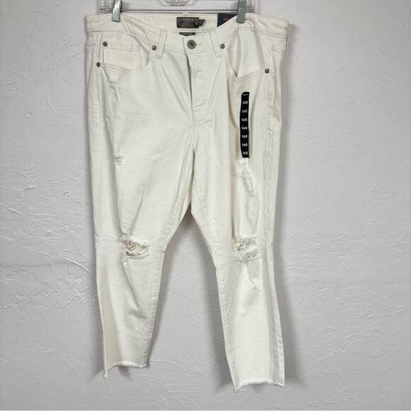 Torrid White High Rise Straight Leg Jeans Womens 14 Distressed Raw Hem Denim - Picture 2 of 13